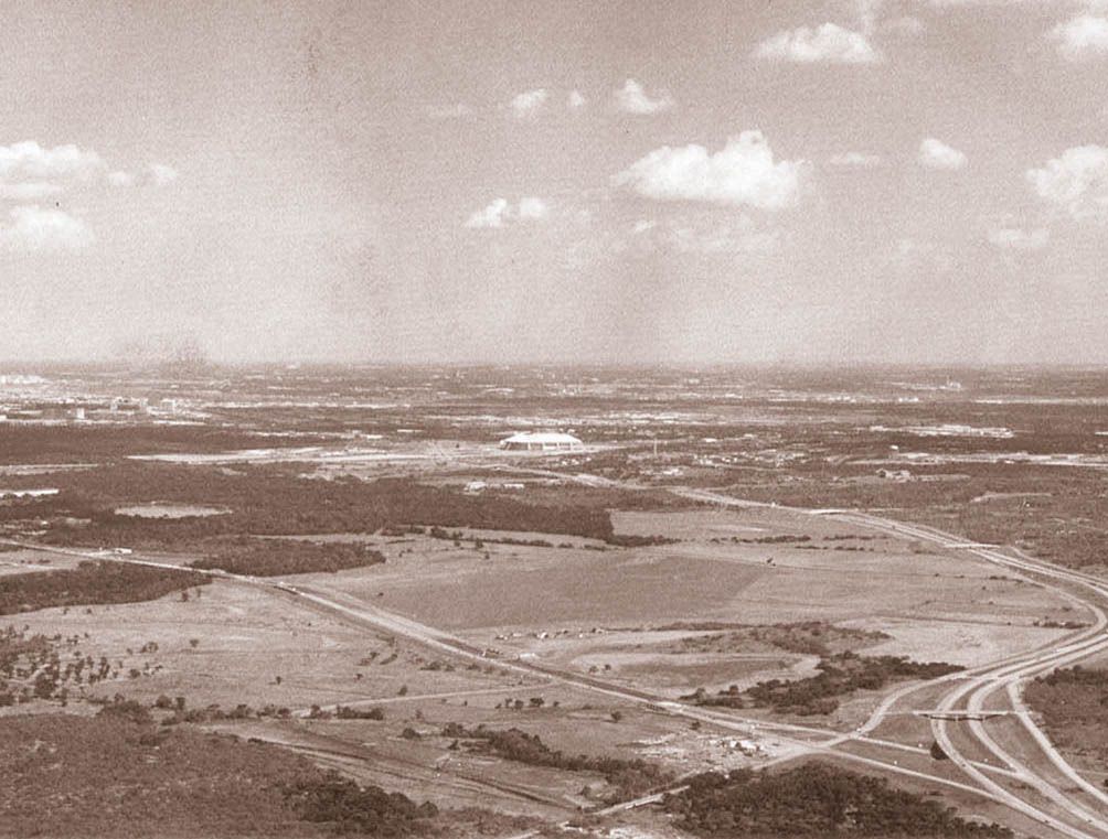 John Carpenter Freeway provided easy access into the community.